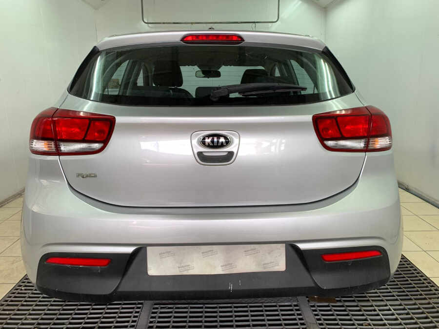 KIA Rio 1.2 84ch ISG Active (Photo 4)